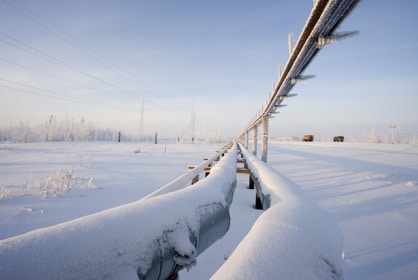 conduites de gaz naturel sous la neige